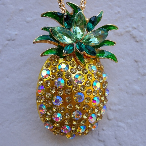 Iridescent Jewel Golden Pineapple Pin Summer Fruit Statement Necklace / Brooch - Picture 2 of 8